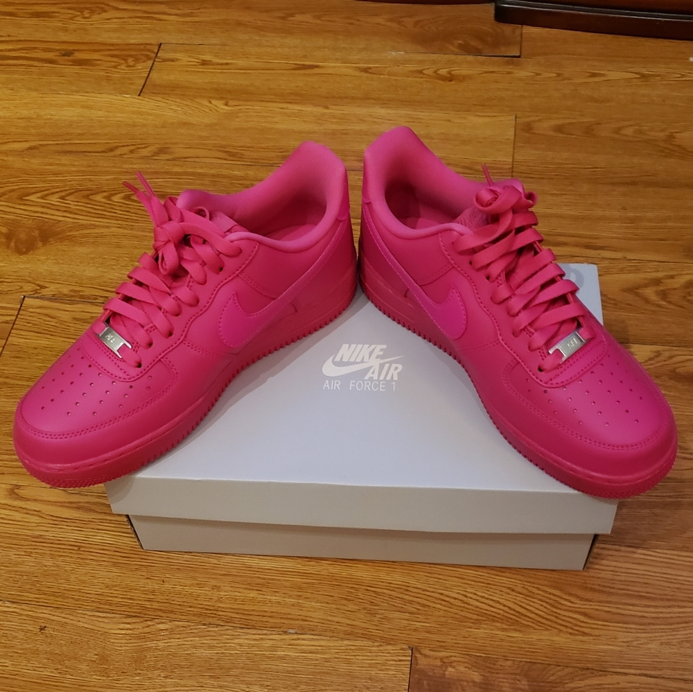 COPY - NIKE AIRFORCE 1 WOMEN'S SIZE 10 PINK SNEAKER